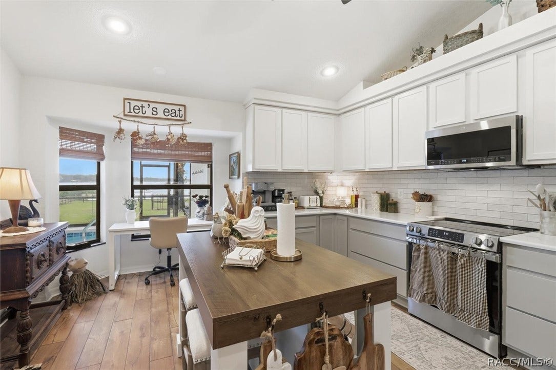 6459 W Riverbend Road, Dunnellon, FL 34433