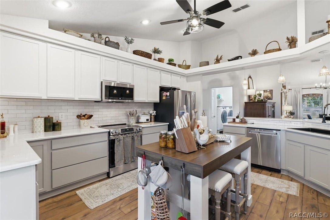 6459 W Riverbend Road, Dunnellon, FL 34433