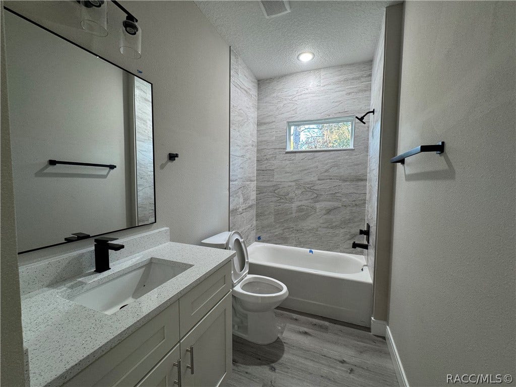 7065 N Lime Drive, Citrus Springs, FL 34433