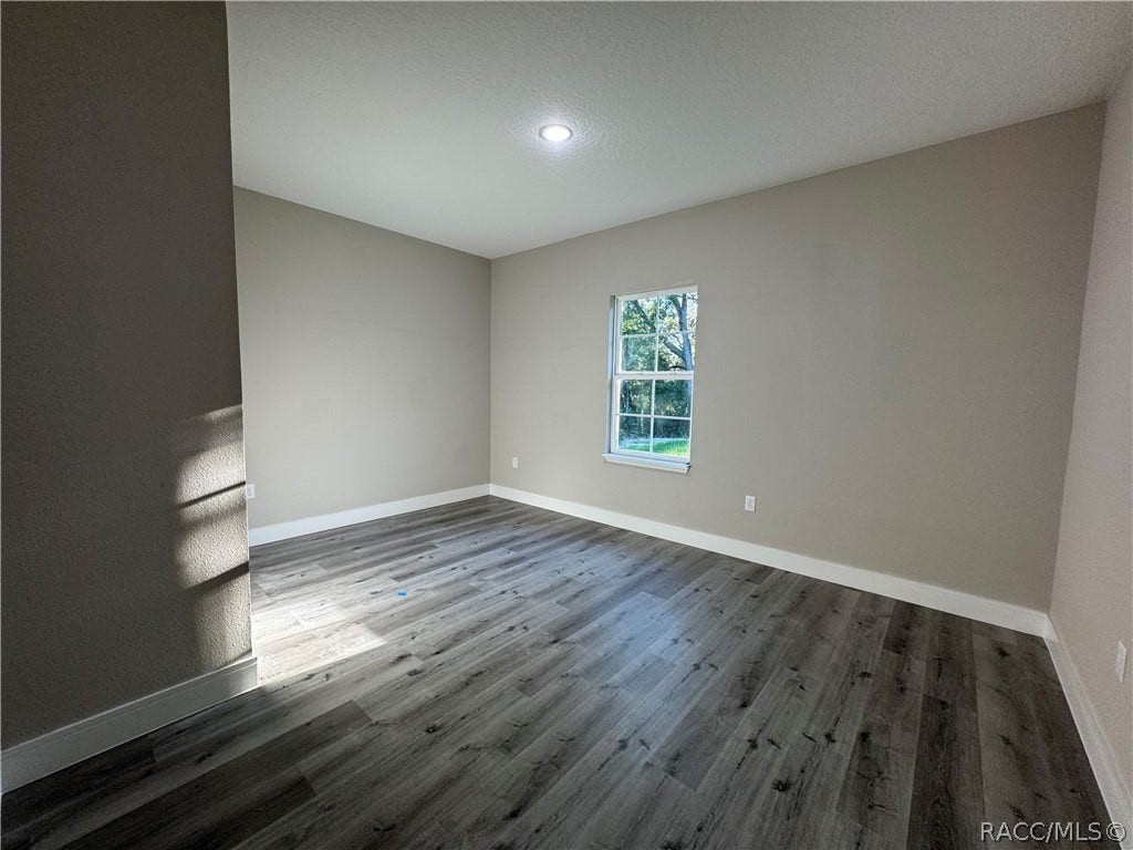7065 N Lime Drive, Citrus Springs, FL 34433