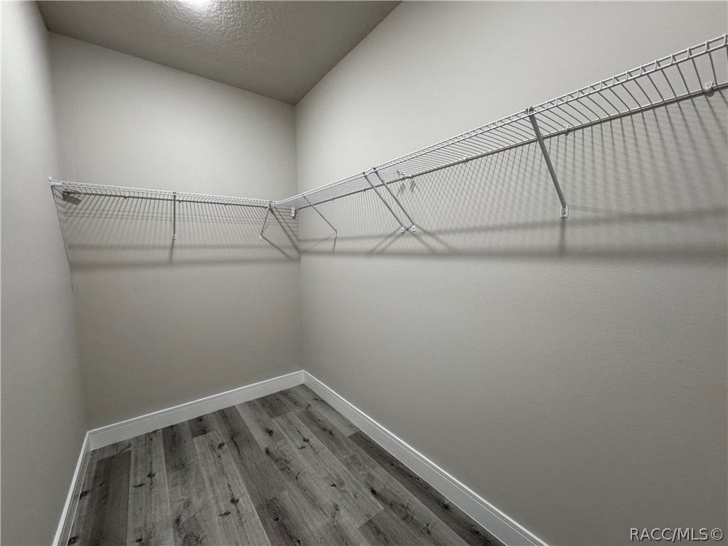 7065 N Lime Drive, Citrus Springs, FL 34433