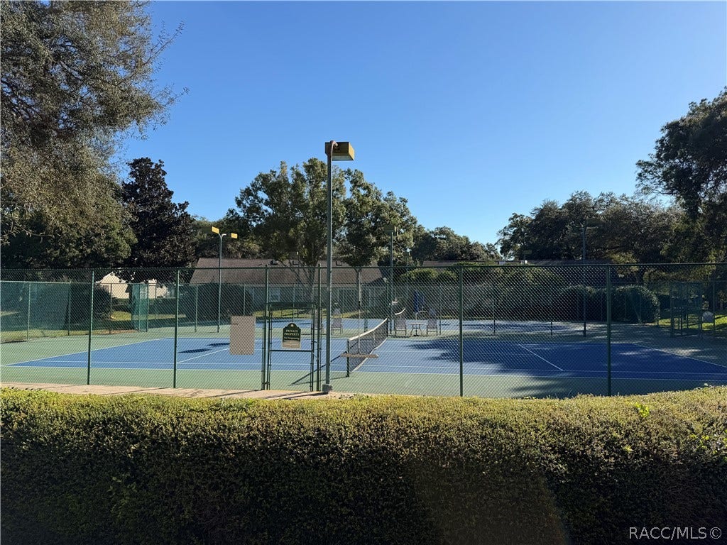 6282 W Lexington Drive, Crystal River, FL 34429 6282 W Lexington Drive, Crystal River, FL 34429