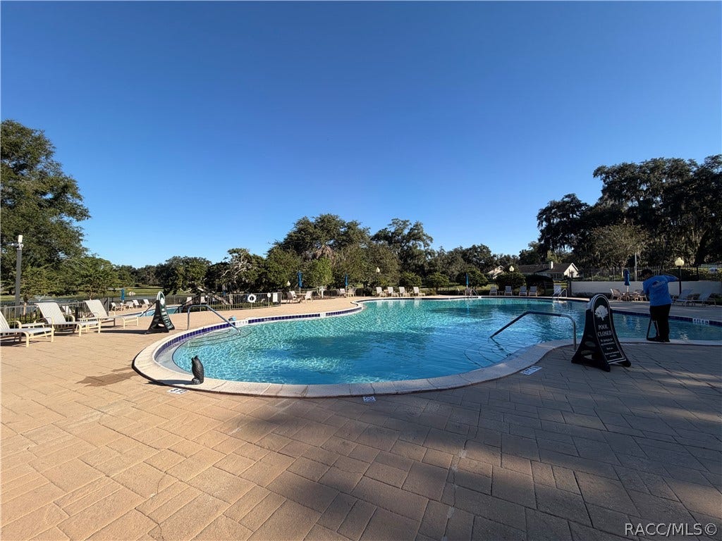 6282 W Lexington Drive, Crystal River, FL 34429 6282 W Lexington Drive, Crystal River, FL 34429