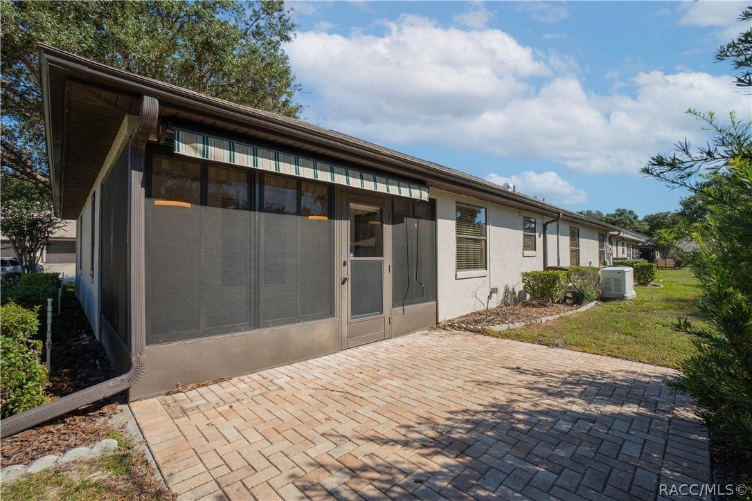 6282 W Lexington Drive, Crystal River, FL 34429 6282 W Lexington Drive, Crystal River, FL 34429