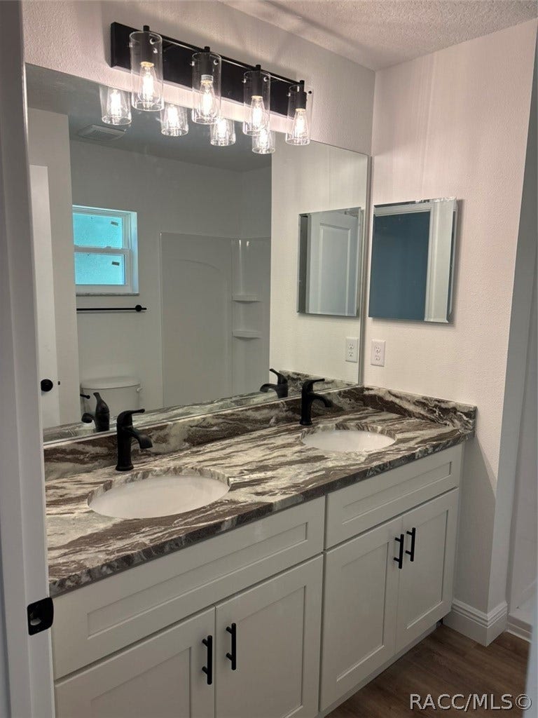 8460 N Pocono Drive, Dunnellon, FL 34434 8460 N Pocono Drive, Dunnellon, FL 34434