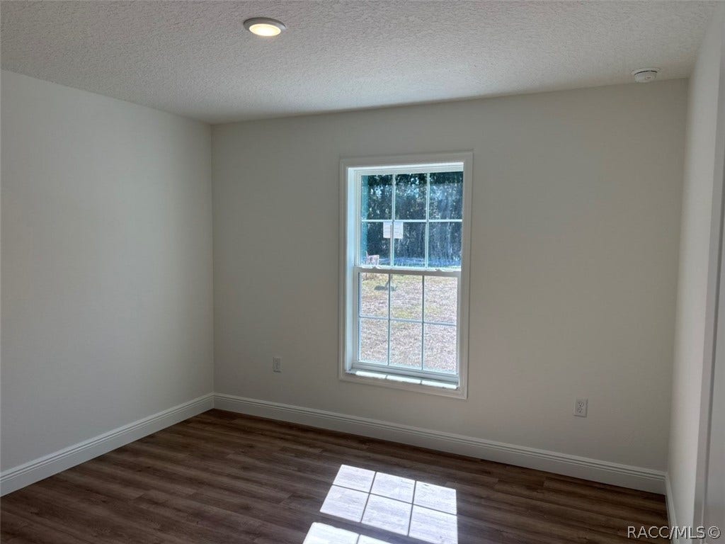 8460 N Pocono Drive, Dunnellon, FL 34434 8460 N Pocono Drive, Dunnellon, FL 34434