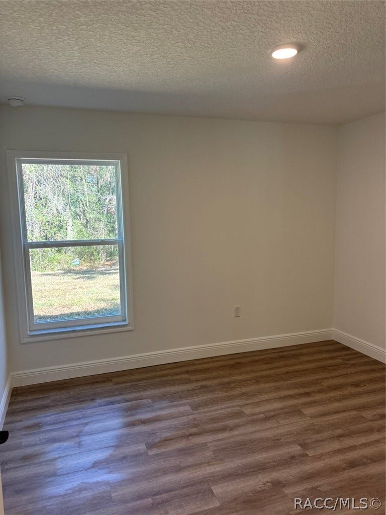 8460 N Pocono Drive, Dunnellon, FL 34434 8460 N Pocono Drive, Dunnellon, FL 34434