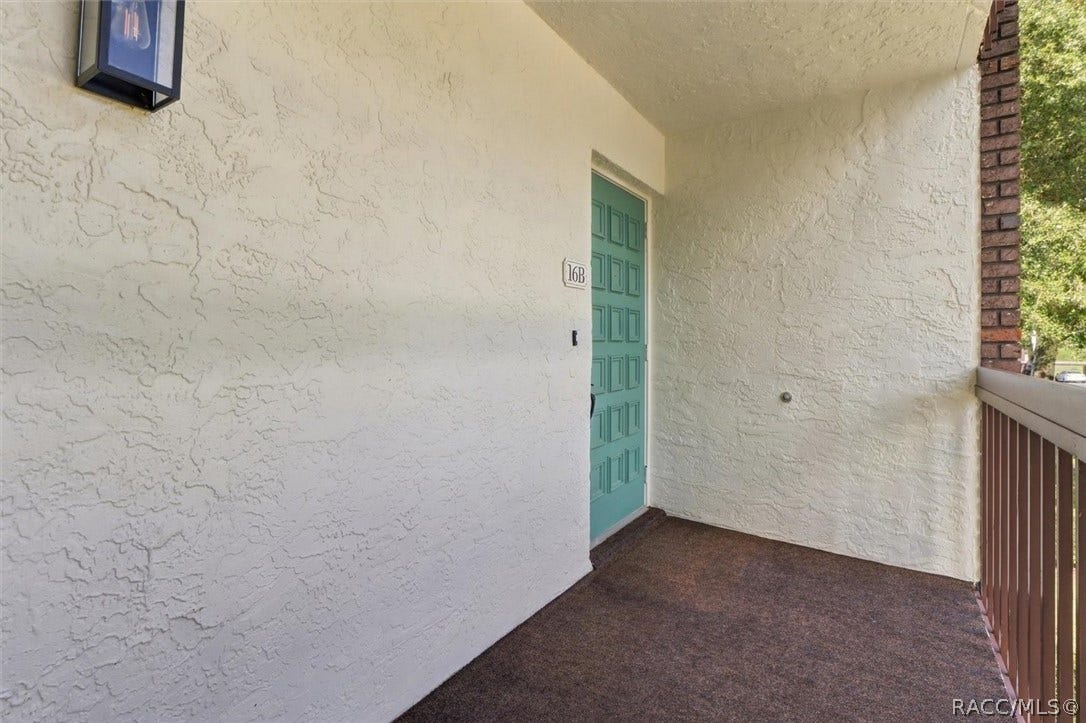 1 Cypress Run, #16-B, Homosassa, FL 34446
