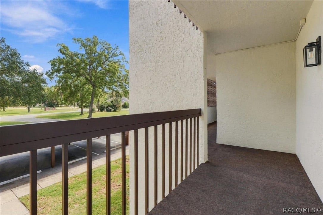 1 Cypress Run, #16-B, Homosassa, FL 34446