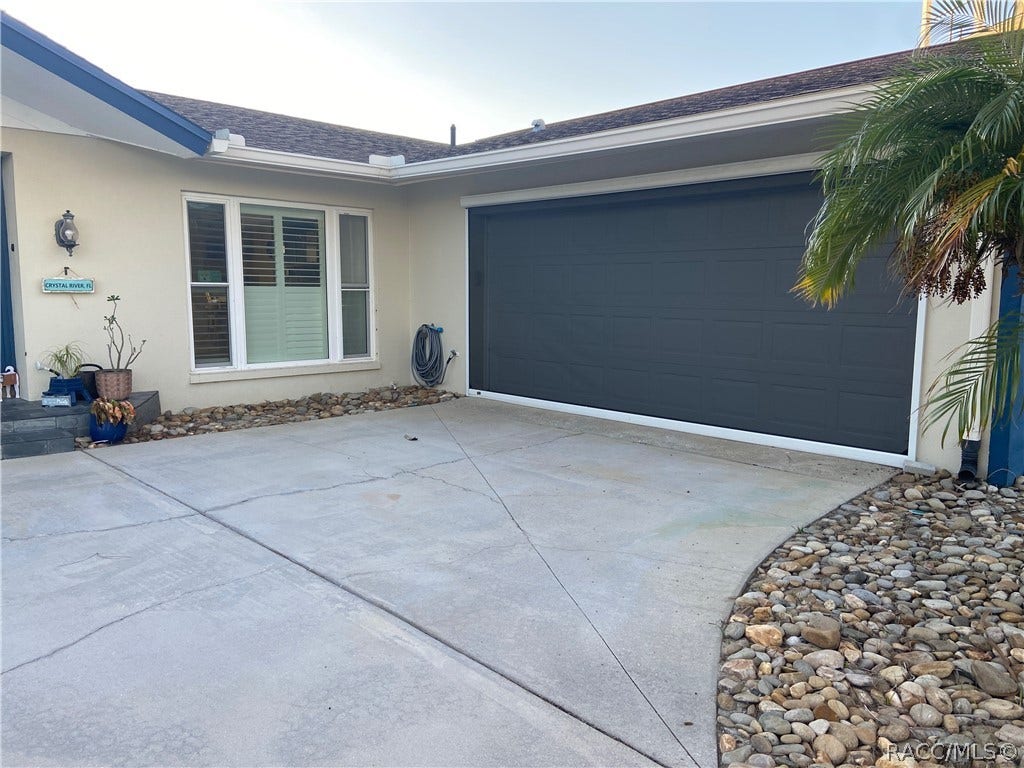 12018 W Bayshore Drive, Crystal River, FL 34429 12018 W Bayshore Drive, Crystal River, FL 34429