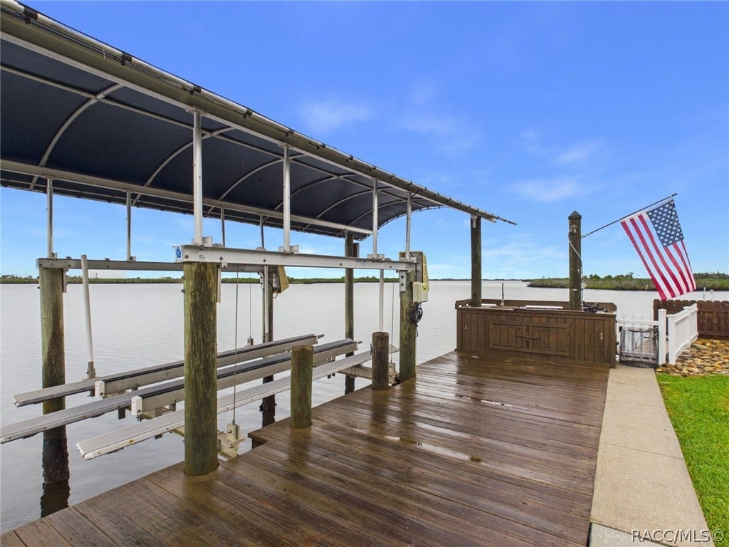 12018 W Bayshore Drive, Crystal River, FL 34429 12018 W Bayshore Drive, Crystal River, FL 34429