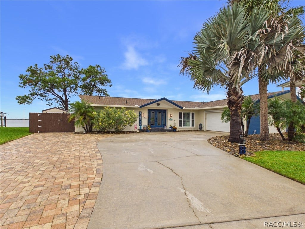 12018 W Bayshore Drive, Crystal River, FL 34429 12018 W Bayshore Drive, Crystal River, FL 34429