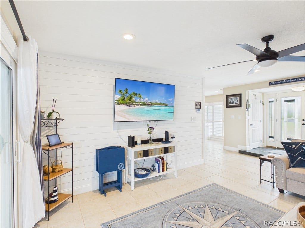 12018 W Bayshore Drive, Crystal River, FL 34429 12018 W Bayshore Drive, Crystal River, FL 34429