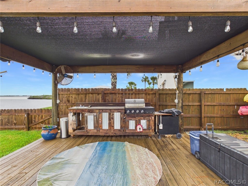 12018 W Bayshore Drive, Crystal River, FL 34429 12018 W Bayshore Drive, Crystal River, FL 34429