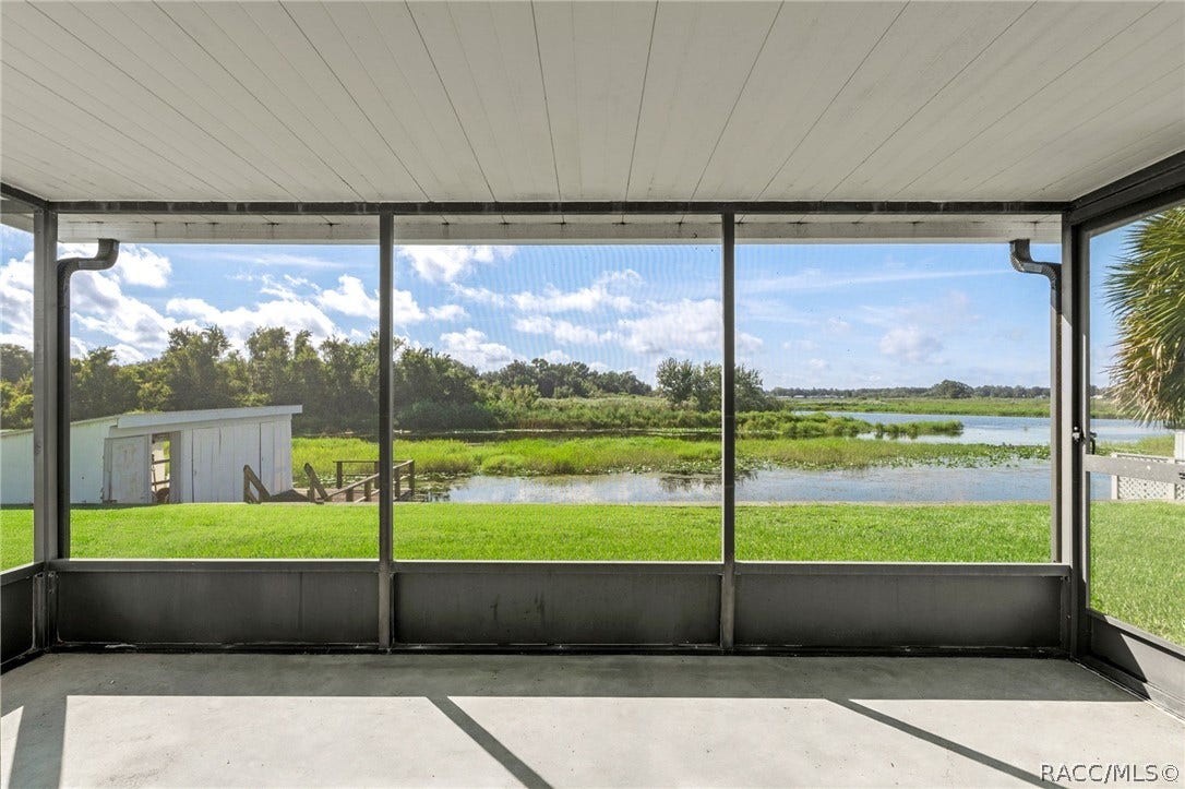 9122 E Point O Woods Drive, Inverness, FL 34453 9122 E Point O Woods Drive, Inverness, FL 34453