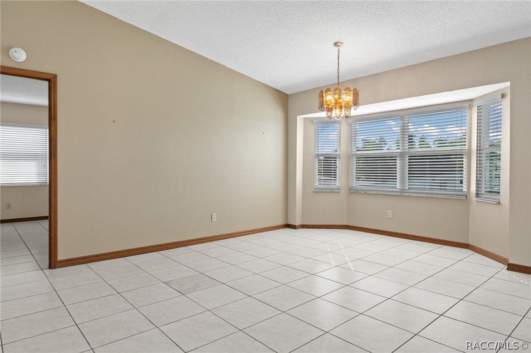 9122 E Point O Woods Drive, Inverness, FL 34453 9122 E Point O Woods Drive, Inverness, FL 34453
