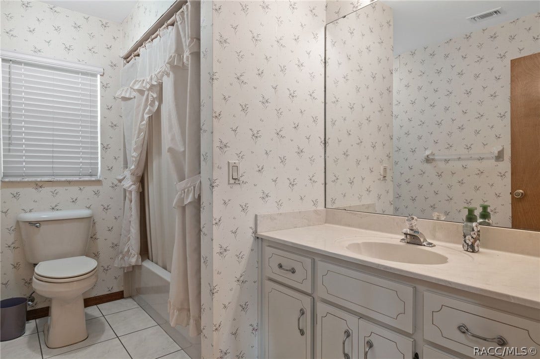 9122 E Point O Woods Drive, Inverness, FL 34453 9122 E Point O Woods Drive, Inverness, FL 34453