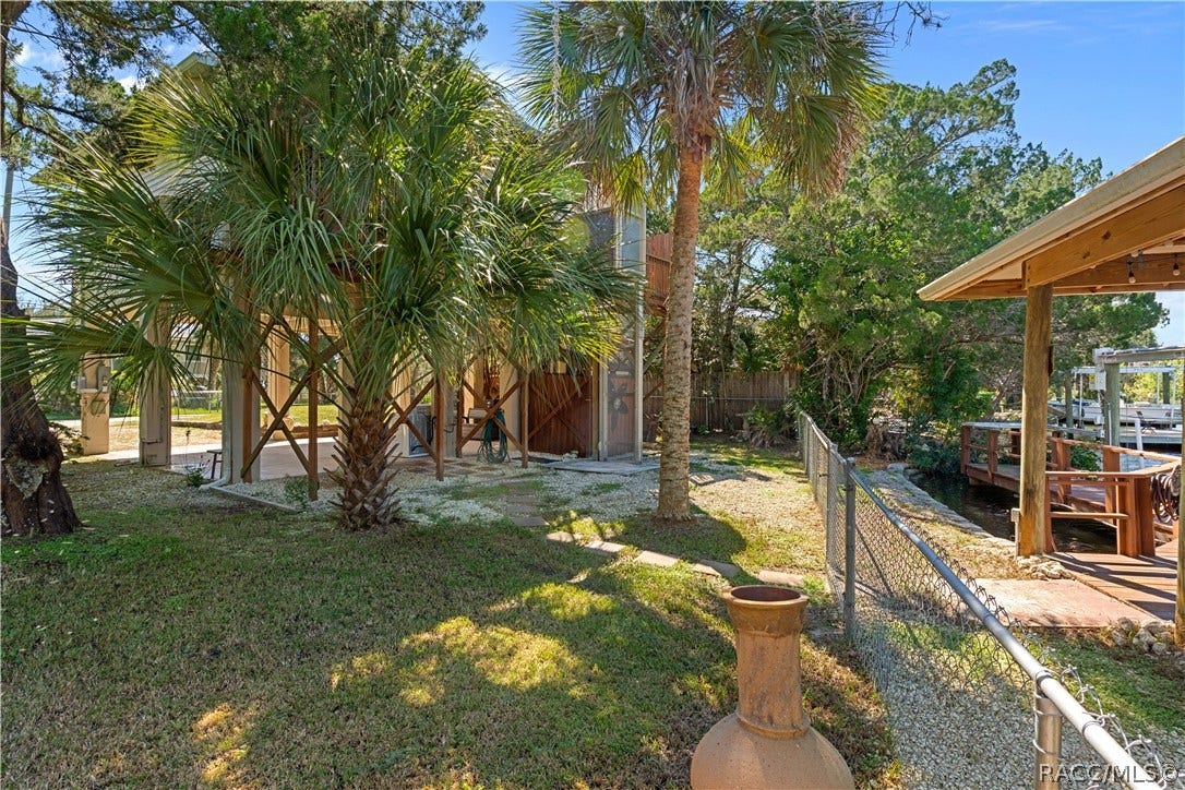 12009 W Gulf Breeze Court, Crystal River, FL 34429 12009 W Gulf Breeze Court, Crystal River, FL 34429