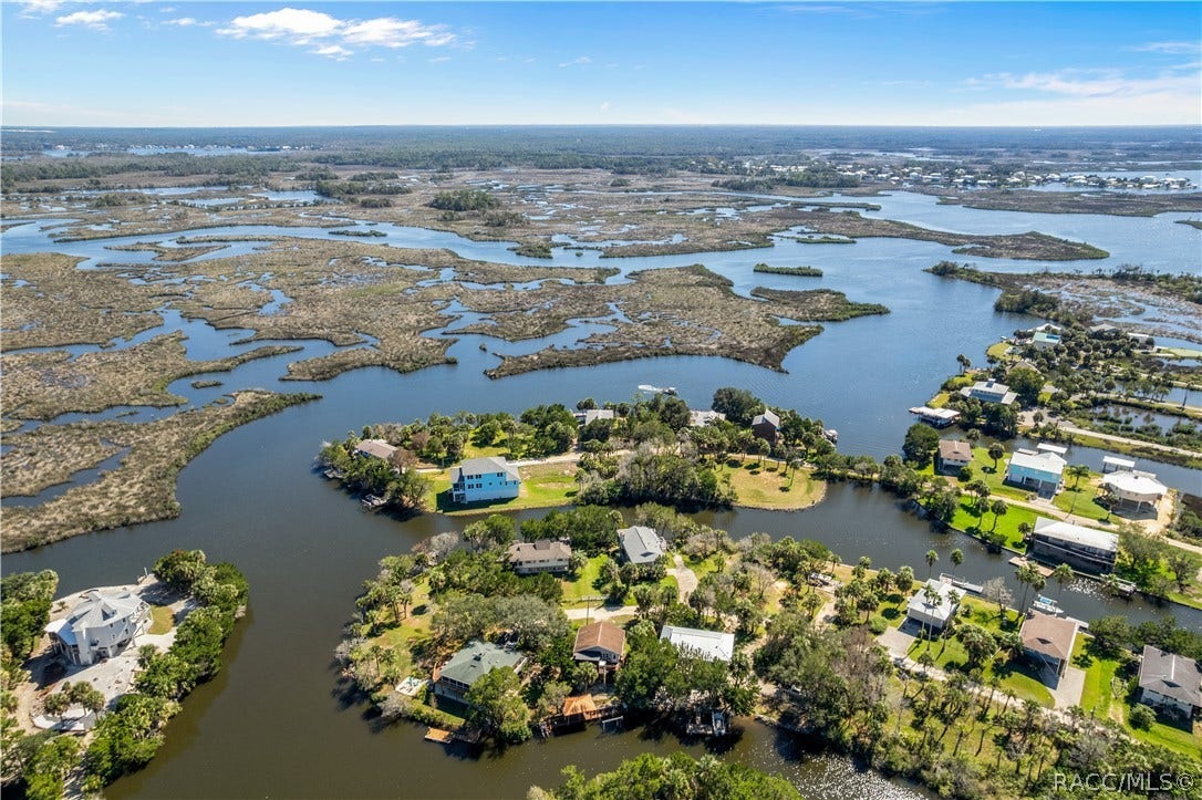 12009 W Gulf Breeze Court, Crystal River, FL 34429 12009 W Gulf Breeze Court, Crystal River, FL 34429