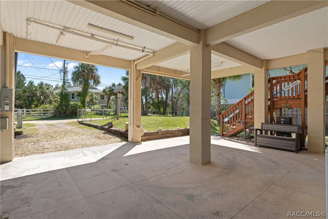 12009 W Gulf Breeze Court, Crystal River, FL 34429 12009 W Gulf Breeze Court, Crystal River, FL 34429
