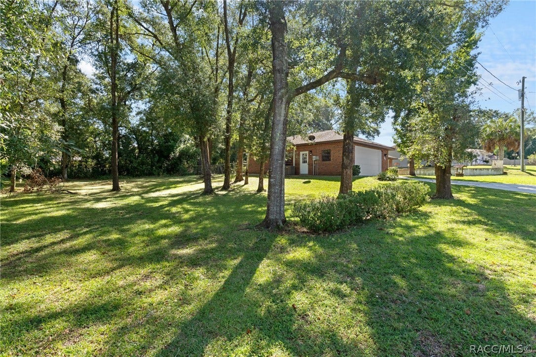 922 Cedar Avenue, Inverness, FL 34452