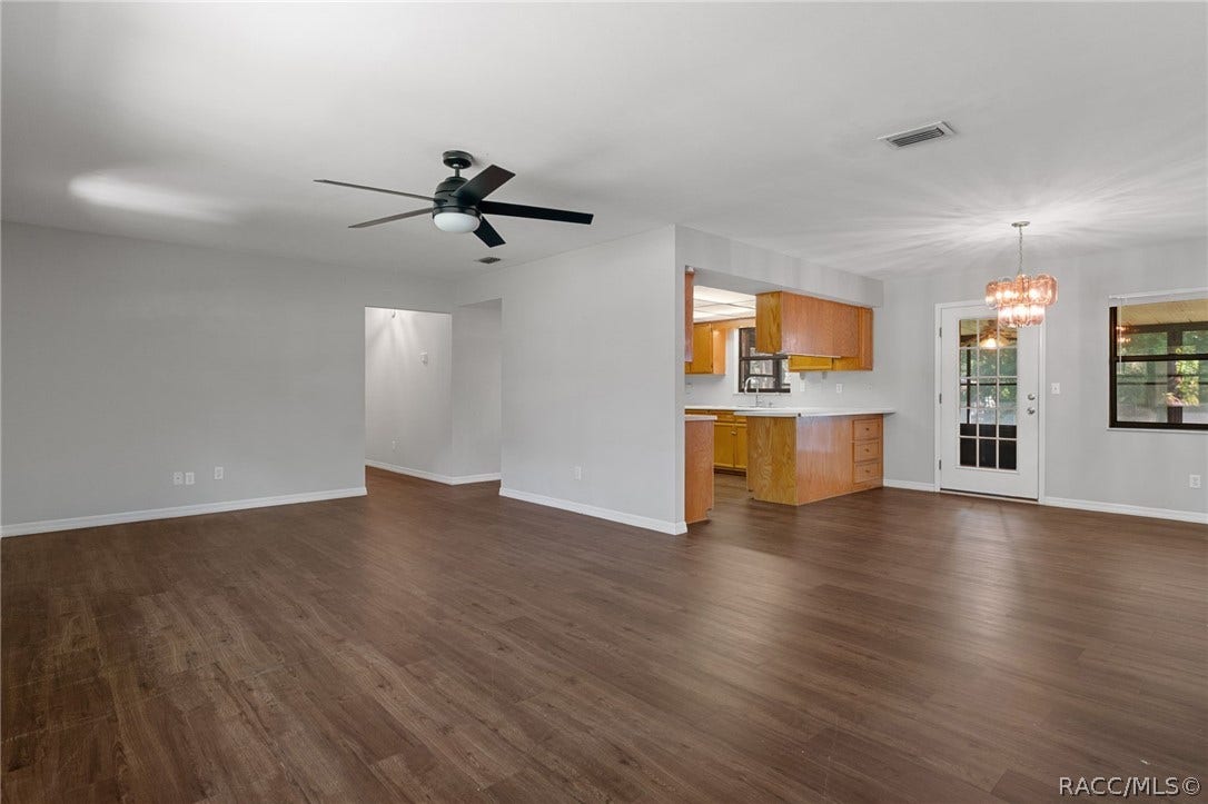 922 Cedar Avenue, Inverness, FL 34452