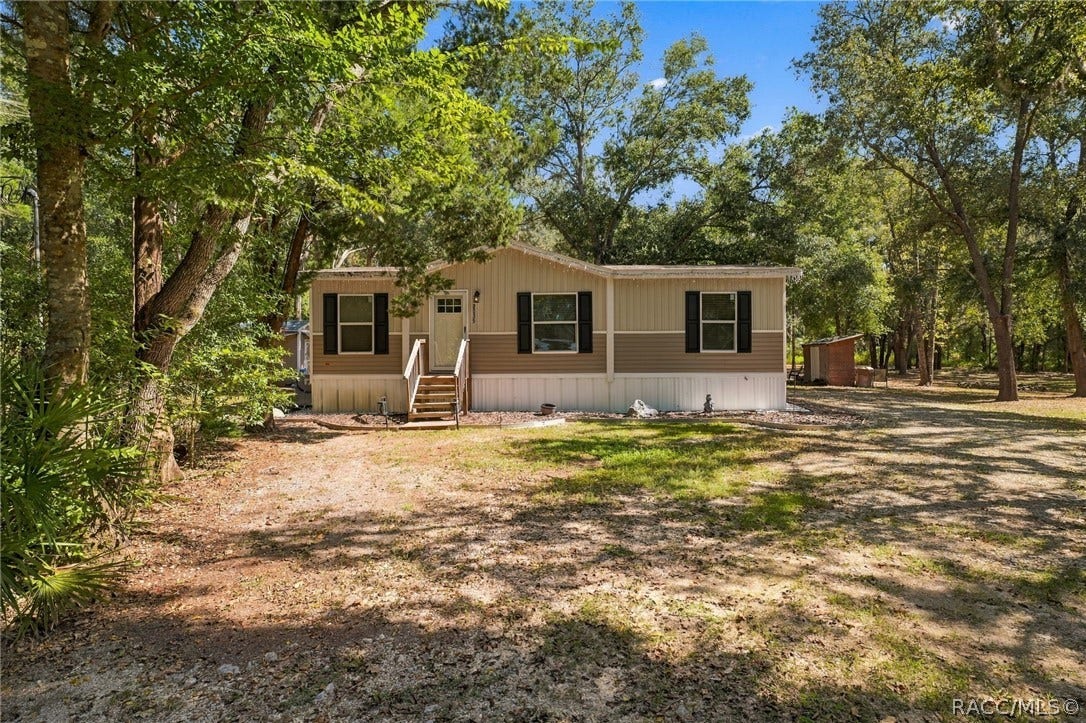 2035 S Goode Point, Homosassa, FL 34448 Front Exterior
