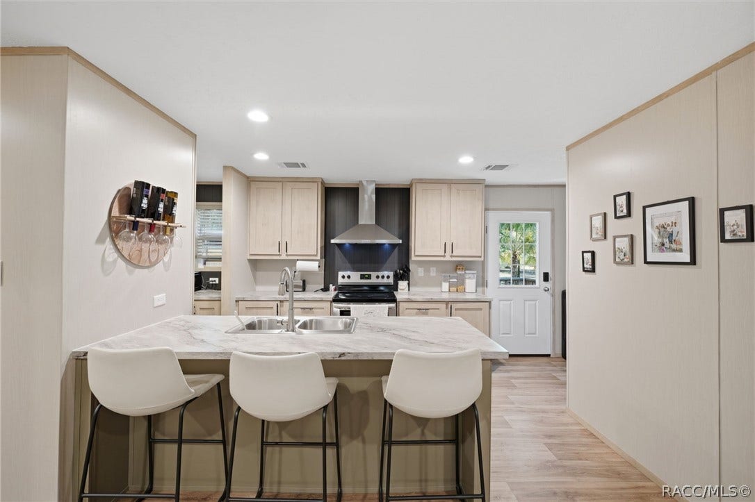 2035 S Goode Point, Homosassa, FL 34448 Kitchen
