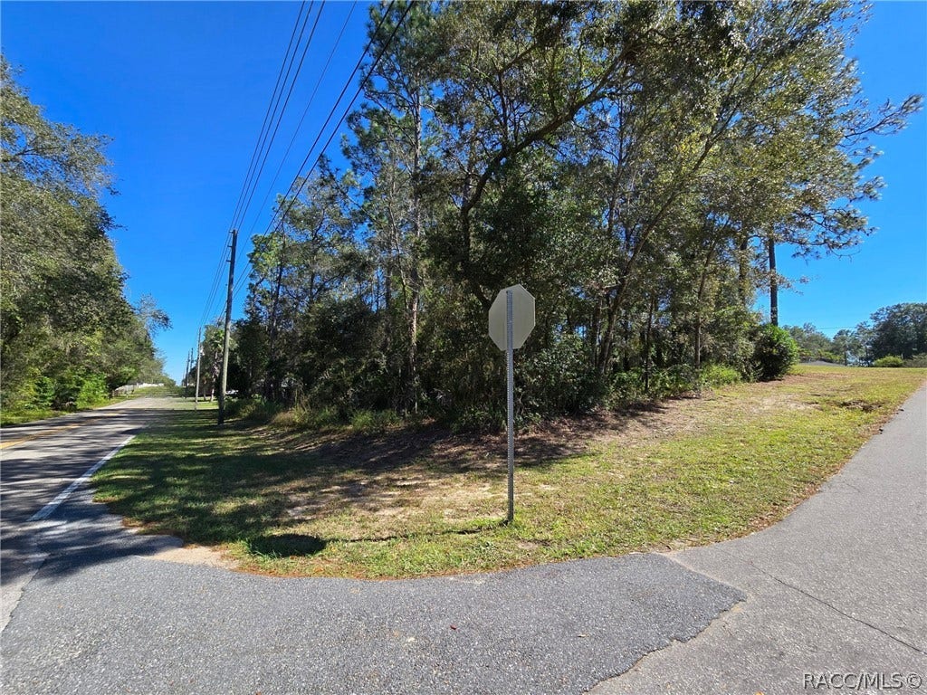 5210 E Anna Jo Drive, Inverness, FL 34452 5210 E Anna Jo Drive, Inverness, FL 34452