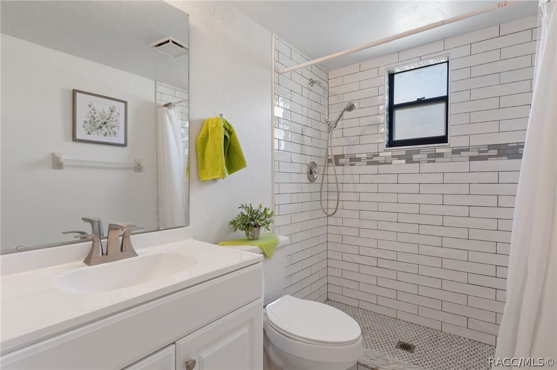 110 E Glassboro Court, #1A, Hernando, FL 34442 110 E Glassboro Court, #1A, Hernando, FL 34442
