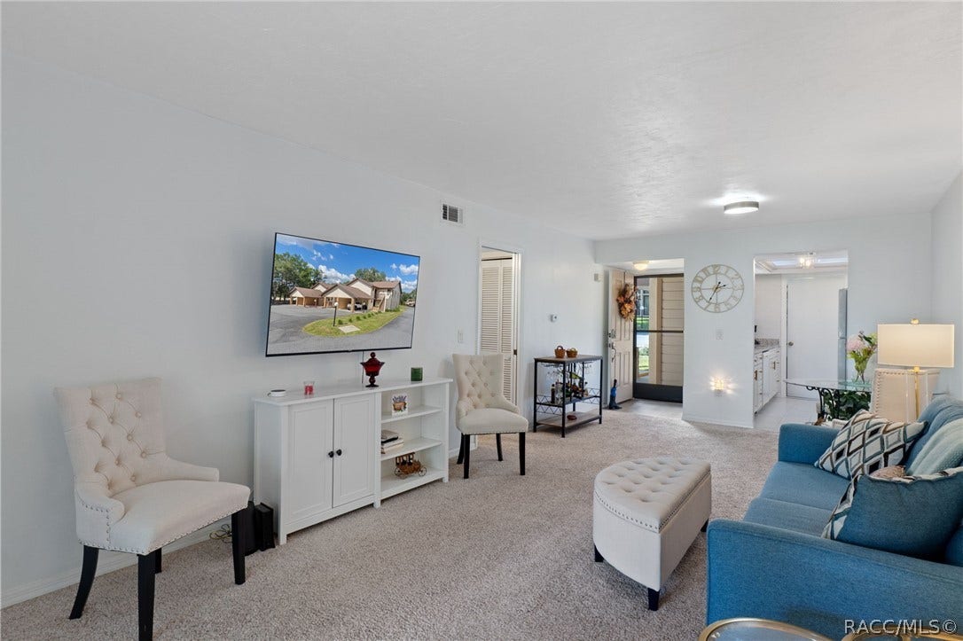 110 E Glassboro Court, #1A, Hernando, FL 34442 110 E Glassboro Court, #1A, Hernando, FL 34442