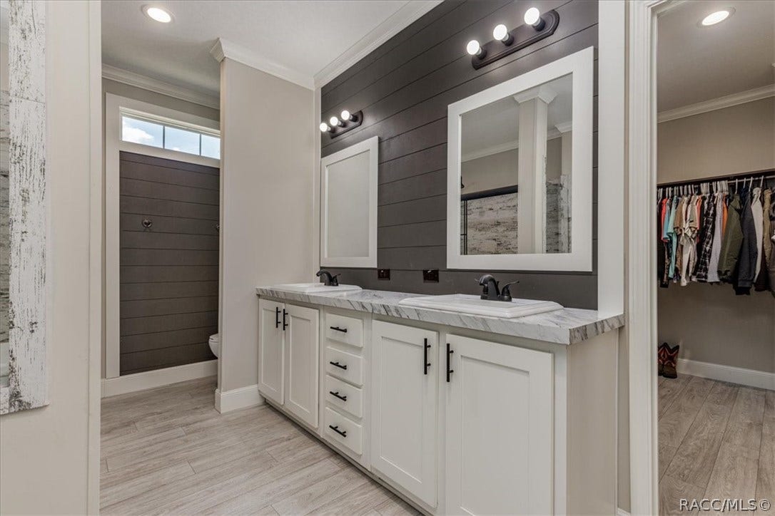 Dual Vanities