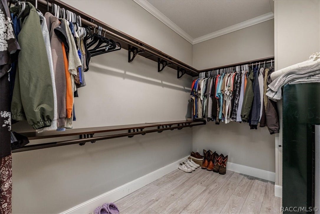 Oversized Closet!