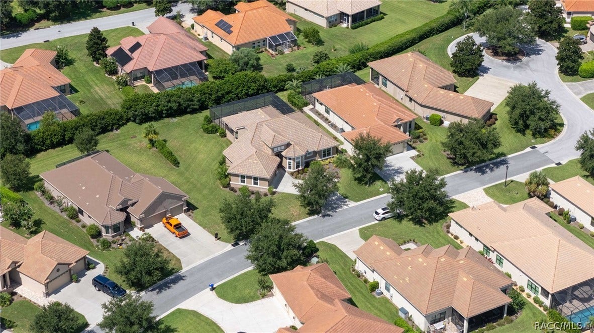 1323 N WHISPERWOOD Drive, Hernando, FL 34442 1323 N WHISPERWOOD Drive, Hernando, FL 34442