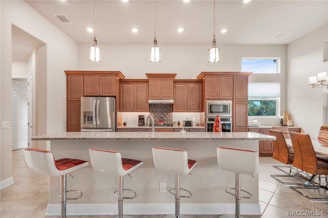 1323 N WHISPERWOOD Drive, Hernando, FL 34442 1323 N WHISPERWOOD Drive, Hernando, FL 34442