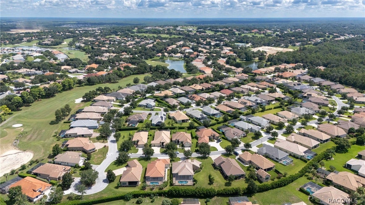 1323 N WHISPERWOOD Drive, Hernando, FL 34442 1323 N WHISPERWOOD Drive, Hernando, FL 34442