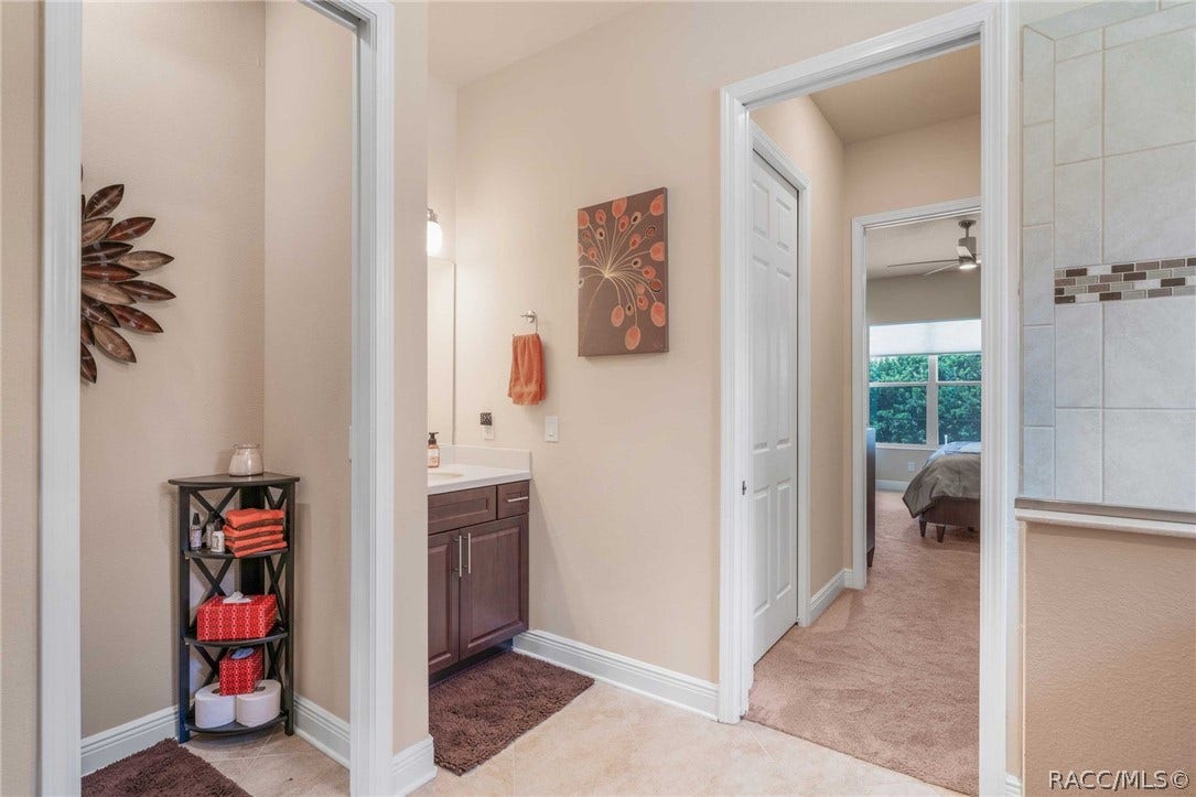 1323 N WHISPERWOOD Drive, Hernando, FL 34442 1323 N WHISPERWOOD Drive, Hernando, FL 34442