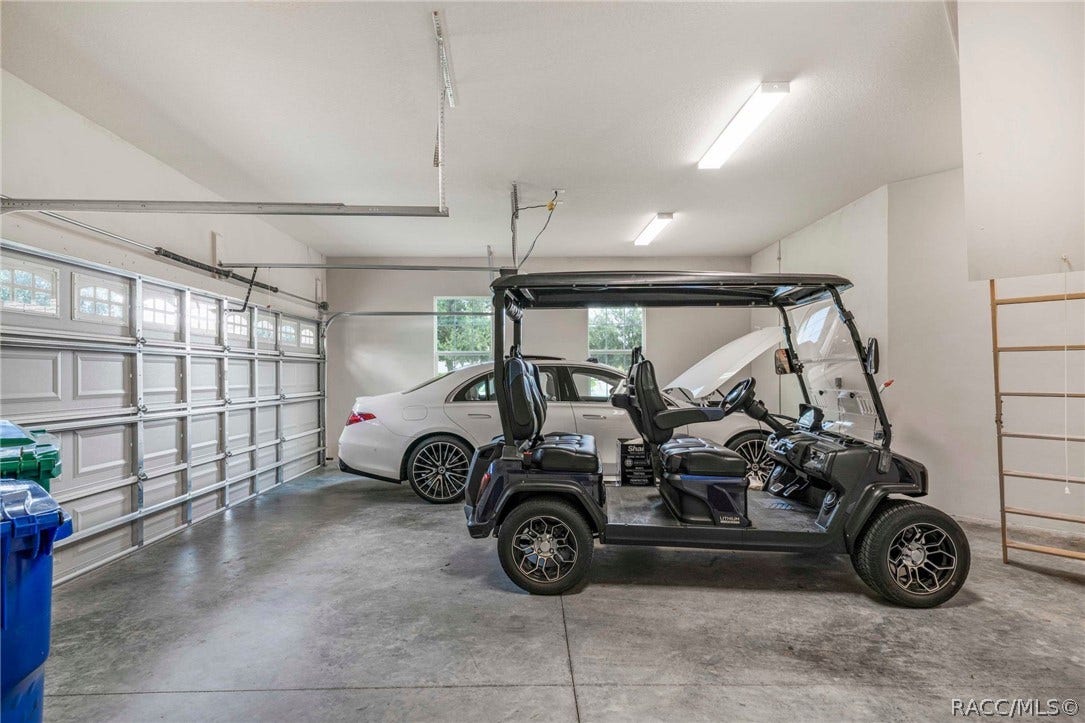 1323 N WHISPERWOOD Drive, Hernando, FL 34442 1323 N WHISPERWOOD Drive, Hernando, FL 34442
