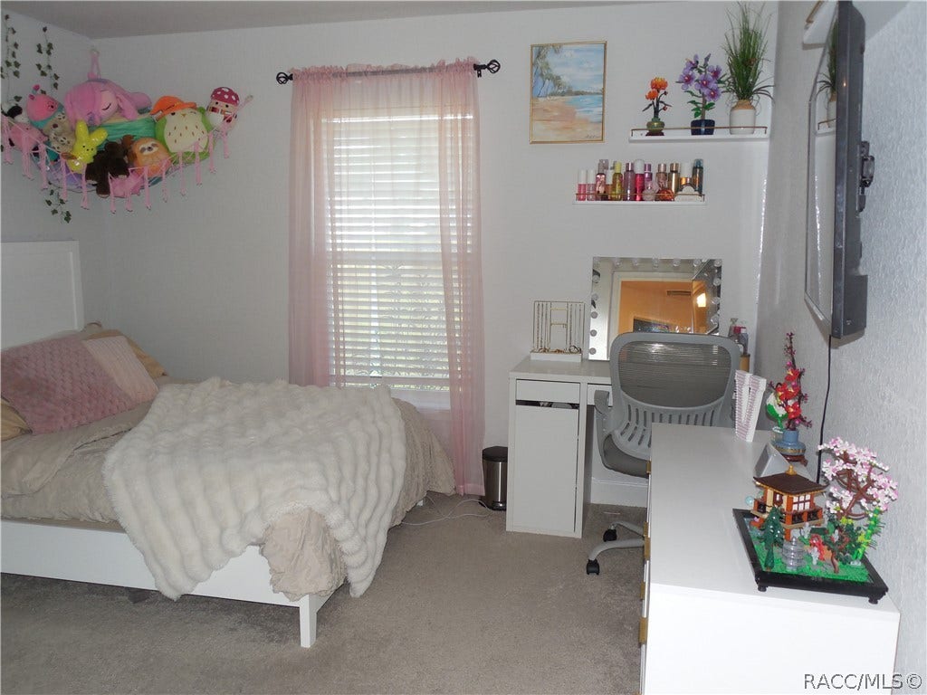 8135 N ISBEN Drive, Dunnellon, FL 34433 8135 N ISBEN Drive, Dunnellon, FL 34433