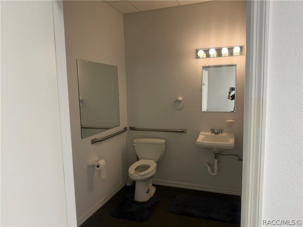 3454 N Citrus Avenue, Crystal River, FL 34428 3454 N Citrus Avenue, Crystal River, FL 34428