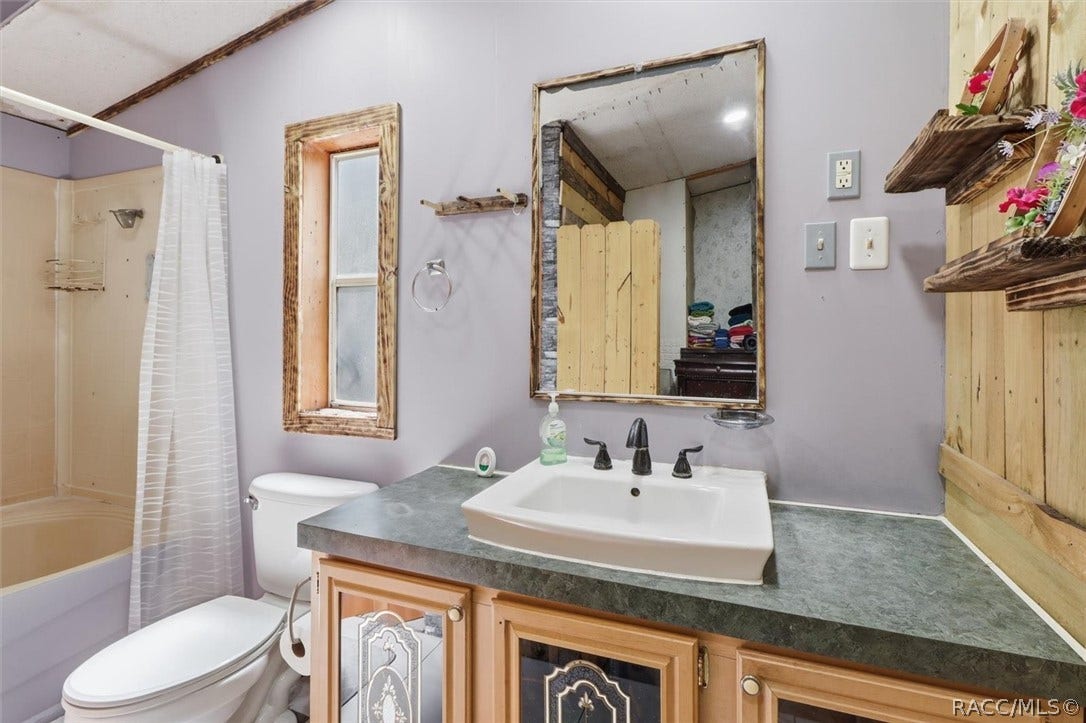 7603 N Ira Martin Avenue, Crystal River, FL 34428 7603 N Ira Martin Avenue, Crystal River, FL 34428