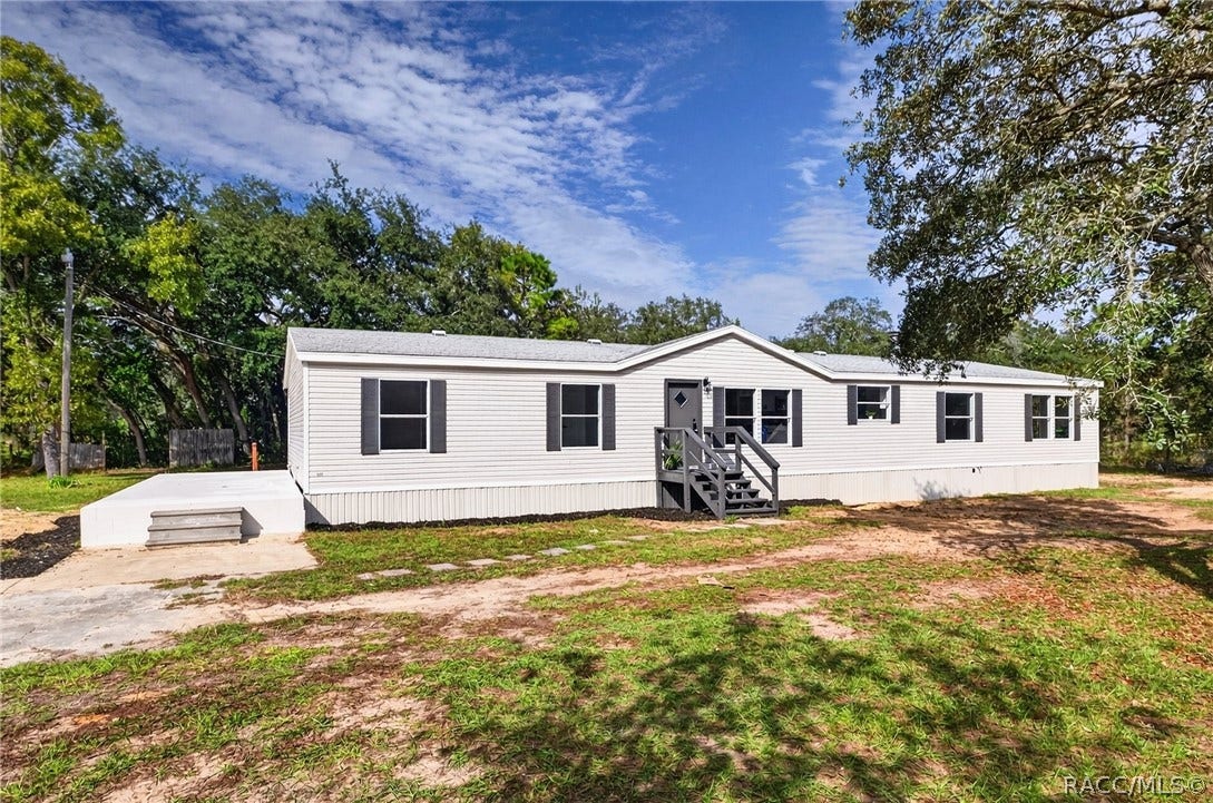 5715 S Florence Point, Homosassa, FL 34446