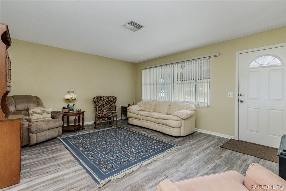 24 N Washington Street, Beverly Hills, FL 34465 24 N Washington Street, Beverly Hills, FL 34465