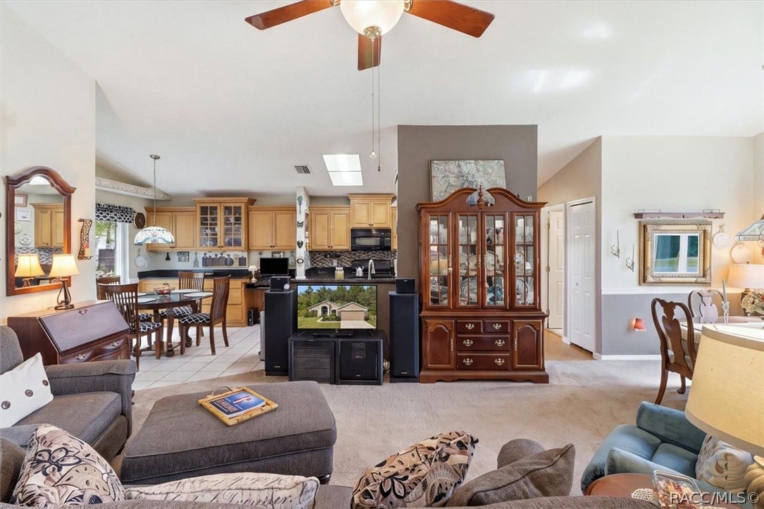 5855 W Nobis Circle, Homosassa, FL 34448 5855 W Nobis Circle, Homosassa, FL 34448
