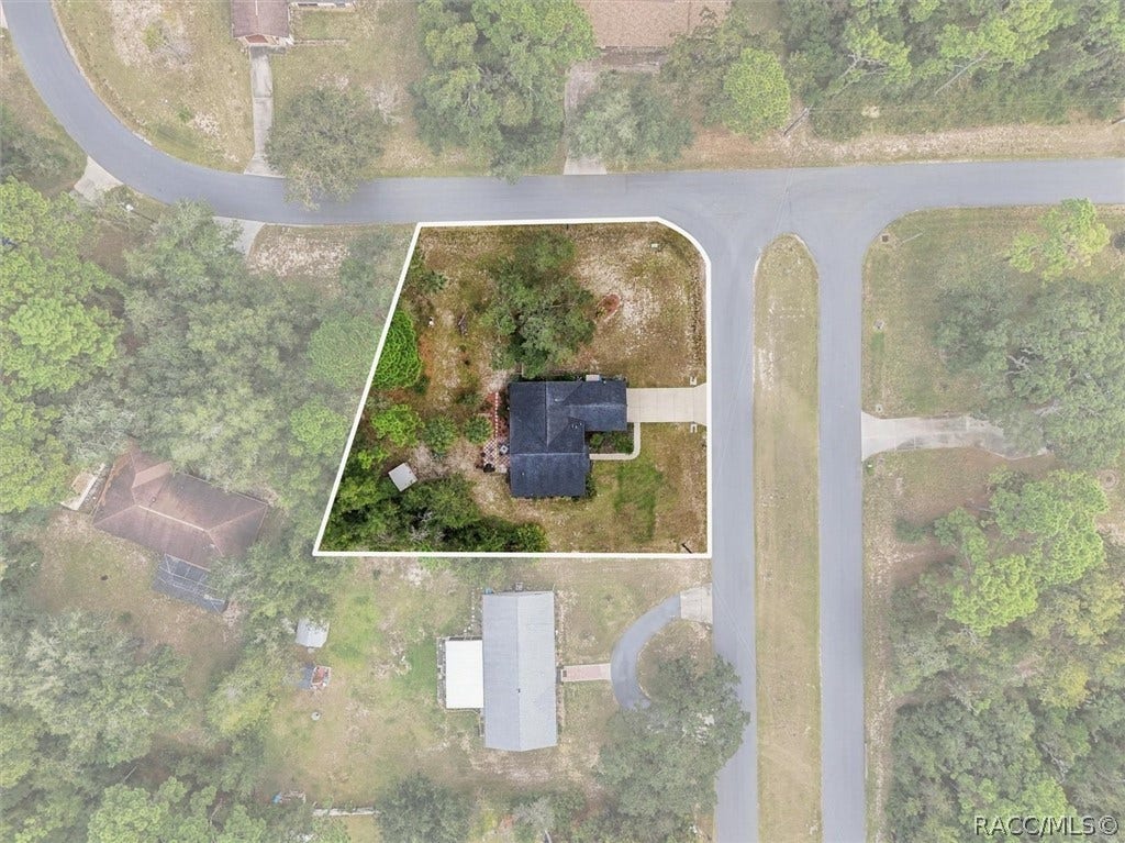 5855 W Nobis Circle, Homosassa, FL 34448 5855 W Nobis Circle, Homosassa, FL 34448