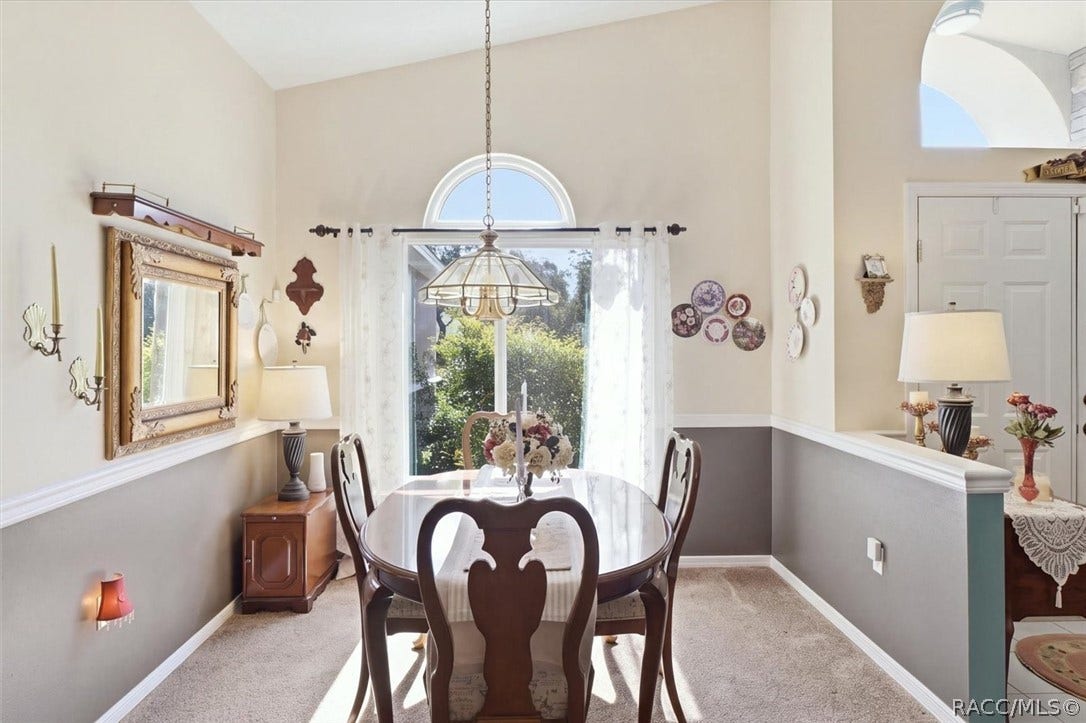 5855 W Nobis Circle, Homosassa, FL 34448 5855 W Nobis Circle, Homosassa, FL 34448