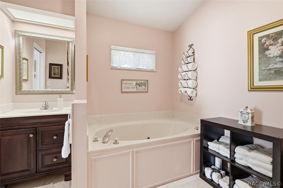 5855 W Nobis Circle, Homosassa, FL 34448 5855 W Nobis Circle, Homosassa, FL 34448
