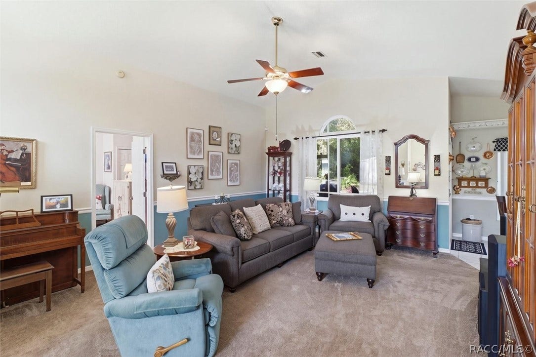 5855 W Nobis Circle, Homosassa, FL 34448 5855 W Nobis Circle, Homosassa, FL 34448