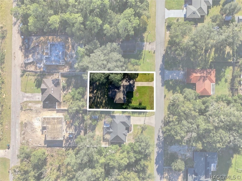 2279 W Winter Place, Citrus Springs, FL 34434