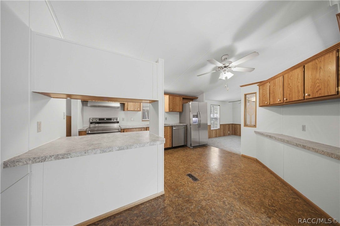 3252 E Dove Court, Inverness, FL 34452 3252 E Dove Court, Inverness, FL 34452